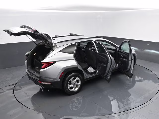 2022 Shimmering Silver Hyundai Tucson SEL AWD SUV