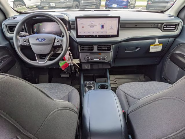 2026 Oxford White Ford Maverick XL FWD Truck