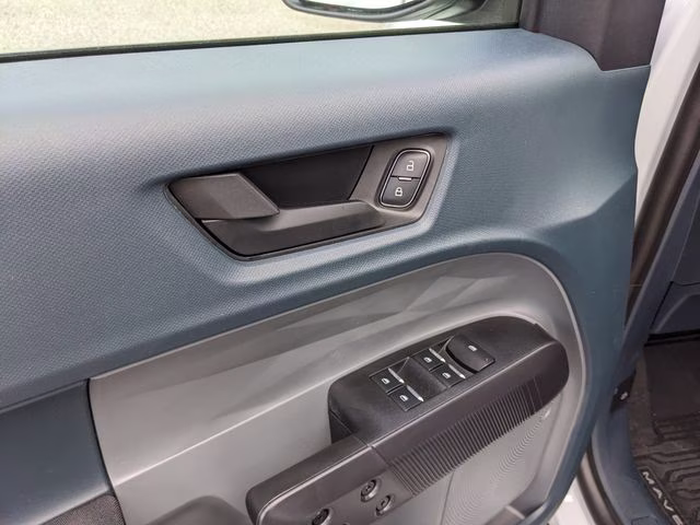 2026 Oxford White Ford Maverick XL FWD Truck