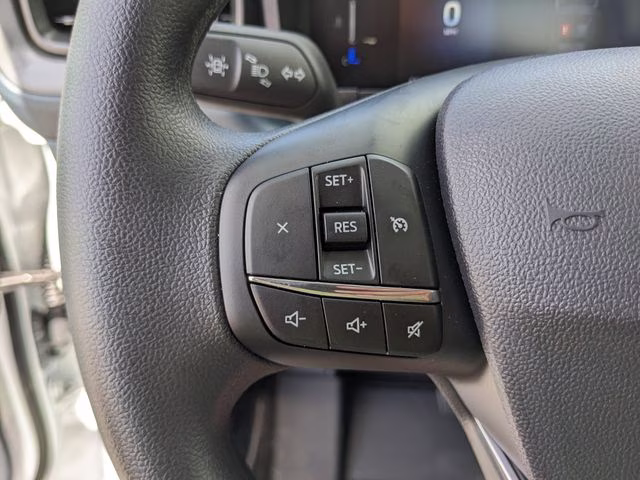 2026 Oxford White Ford Maverick XL FWD Truck