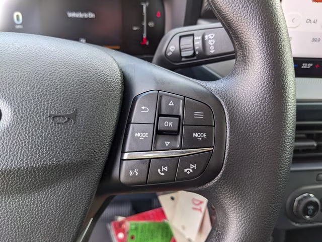 2026 Oxford White Ford Maverick XL FWD Truck
