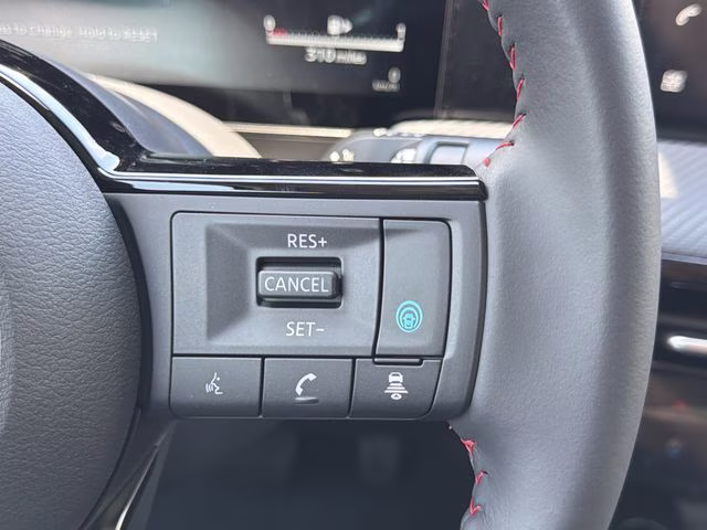 2026 Scarlet Ember Tintcoat Nissan Kicks SR AWD SUV