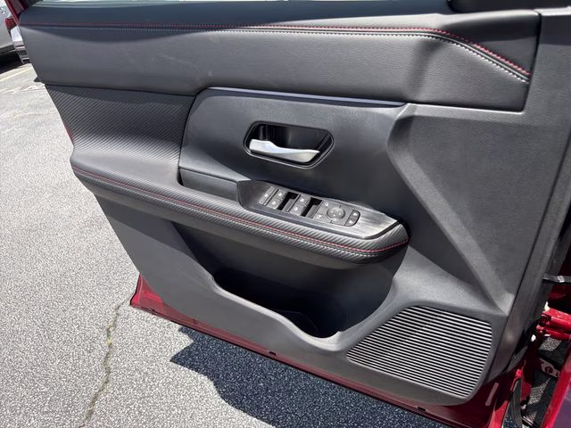 2026 Scarlet Ember Tintcoat Nissan Kicks SR AWD SUV