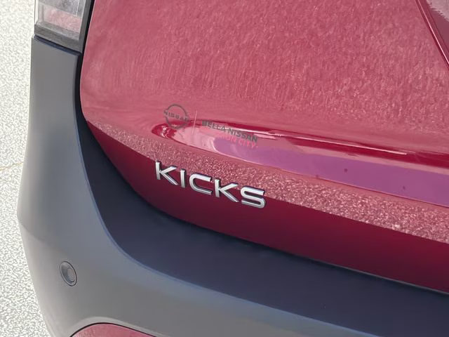 2026 Scarlet Ember Tintcoat Nissan Kicks SR AWD SUV