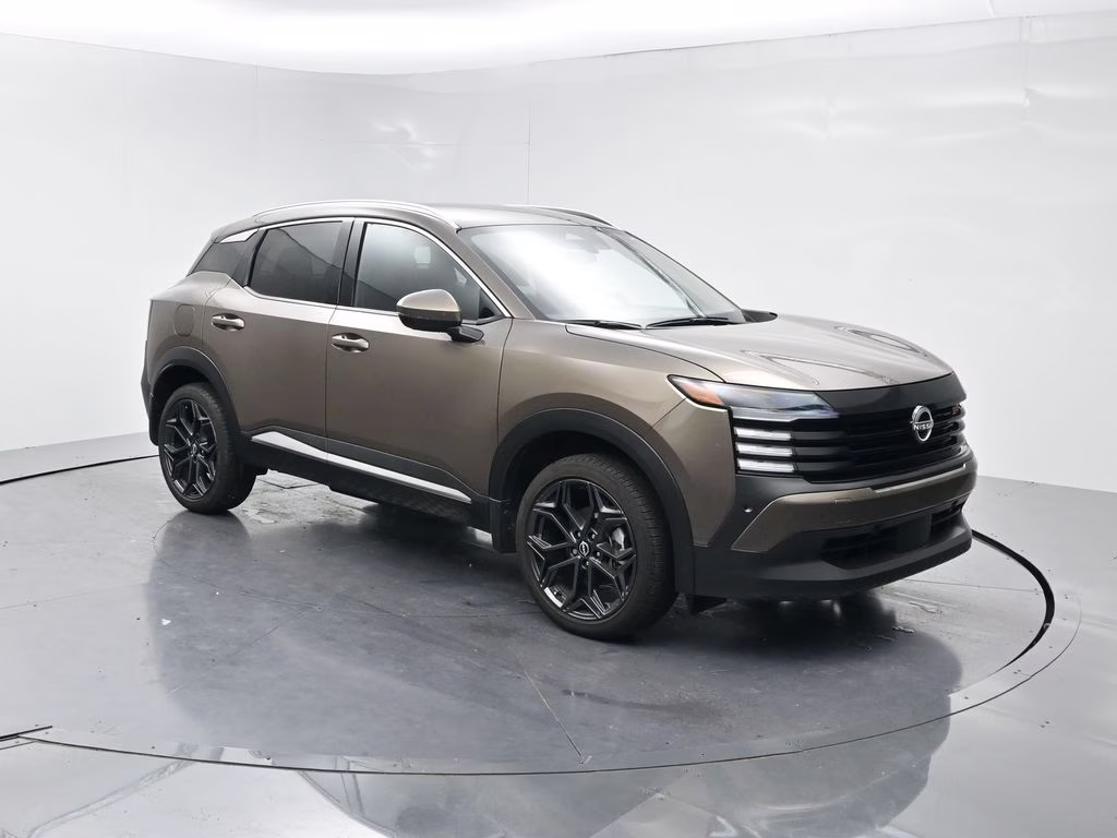 2025 Canyon Bronze Metallic Nissan Kicks SR FWD SUV
