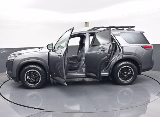2026 Gun Metallic Nissan Pathfinder Rock Creek 4X4 SUV