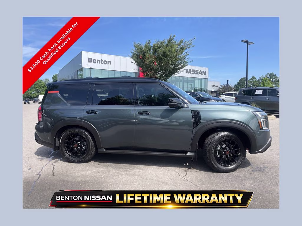 2026 Alpine Metallic/Super Blk Nissan Armada PRO-4X 4X4 SUV
