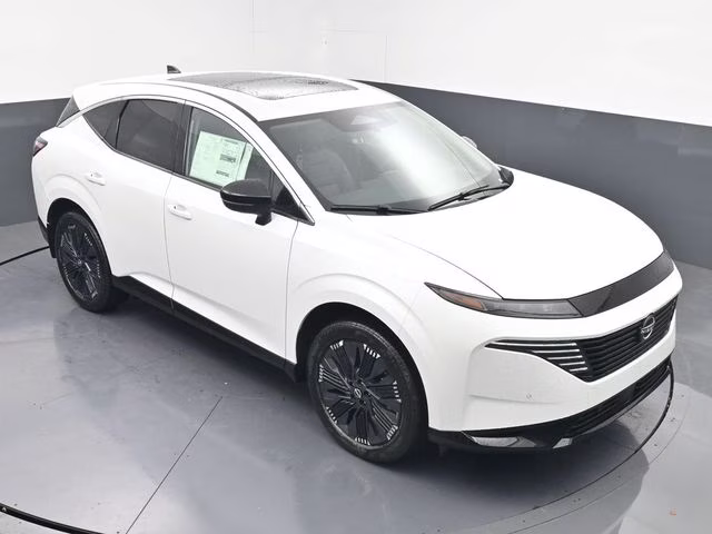 2026 Everest White Pearl Tricoat Nissan Murano Platinum AWD SUV