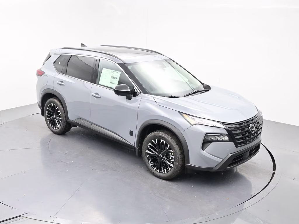 2026 Boulder Gray Pearl Nissan Rogue Dark Armor FWD SUV