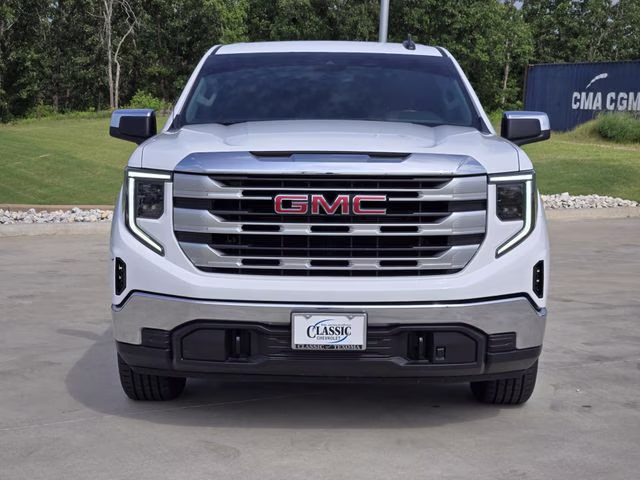 2024 Summit White GMC Sierra 1500 SLE 4X4 Truck