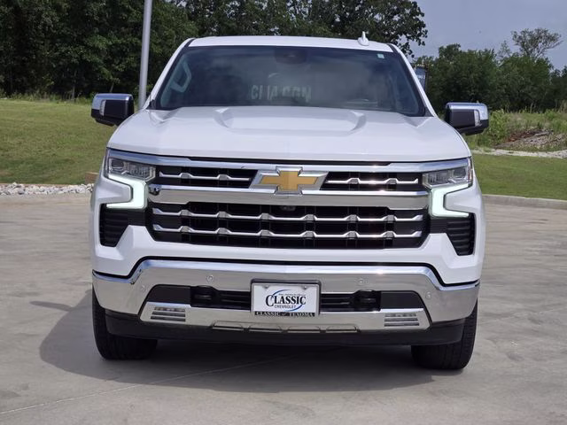 2022 Summit White Chevrolet Silverado 1500 LTZ 4X4 Truck