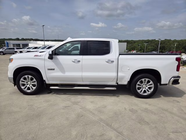 2022 Summit White Chevrolet Silverado 1500 LTZ 4X4 Truck
