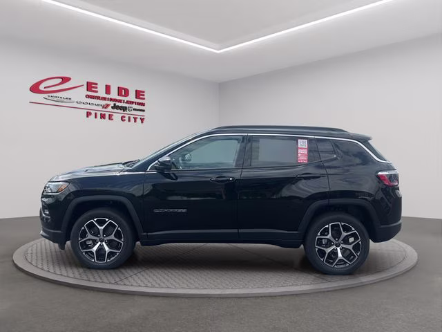2026 Diamond Black Crystal Pearlcoat Jeep Compass Limited 4X4 SUV
