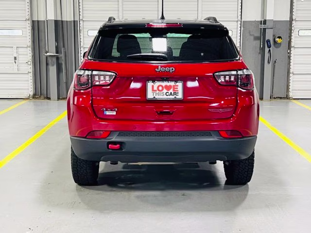 2025 Red Hot Pearlcoat Jeep Compass Trailhawk 4X4 SUV