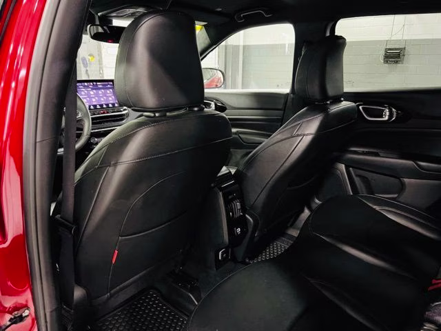 2025 Red Hot Pearlcoat Jeep Compass Trailhawk 4X4 SUV
