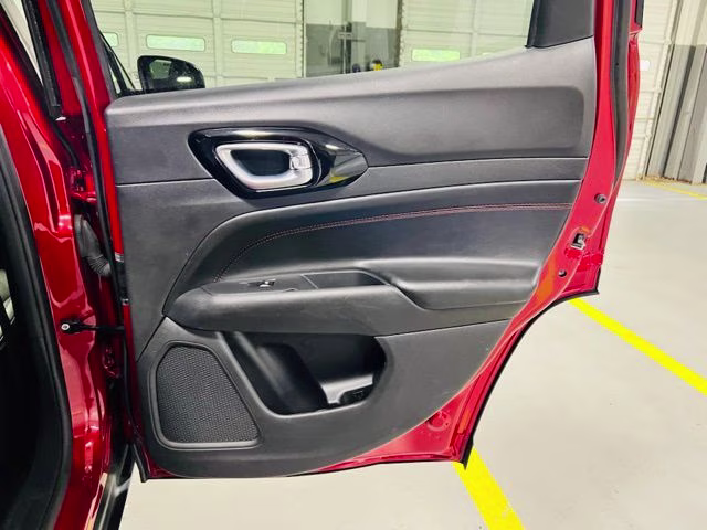 2025 Red Hot Pearlcoat Jeep Compass Trailhawk 4X4 SUV