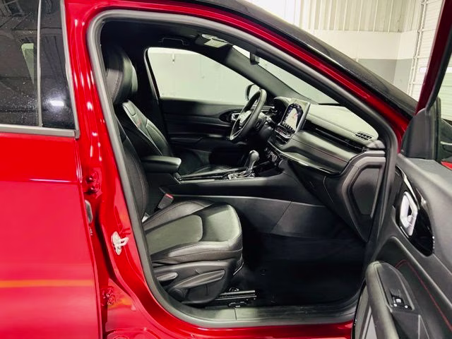 2025 Red Hot Pearlcoat Jeep Compass Trailhawk 4X4 SUV