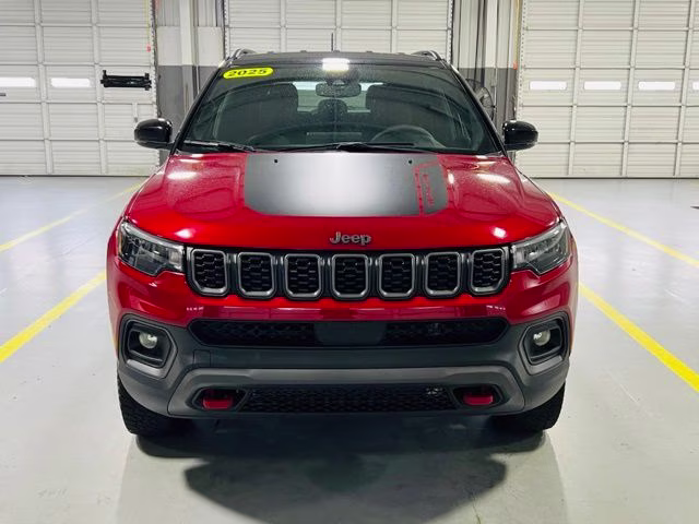 2025 Red Hot Pearlcoat Jeep Compass Trailhawk 4X4 SUV