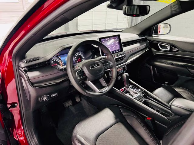 2025 Red Hot Pearlcoat Jeep Compass Trailhawk 4X4 SUV