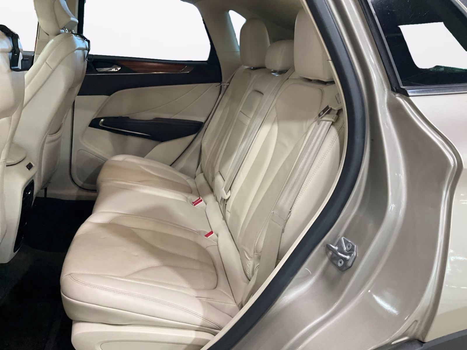 2015 Silver Sand Lincoln MKC Base AWD SUV