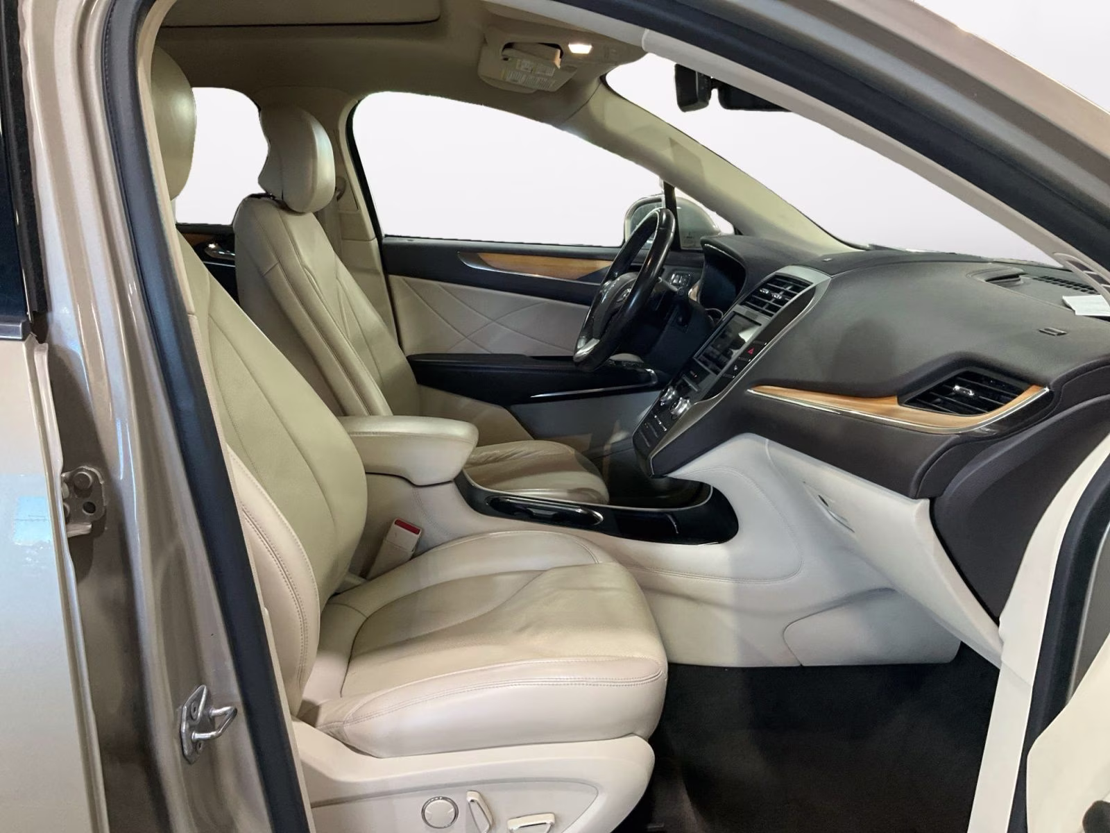2015 Silver Sand Lincoln MKC Base AWD SUV