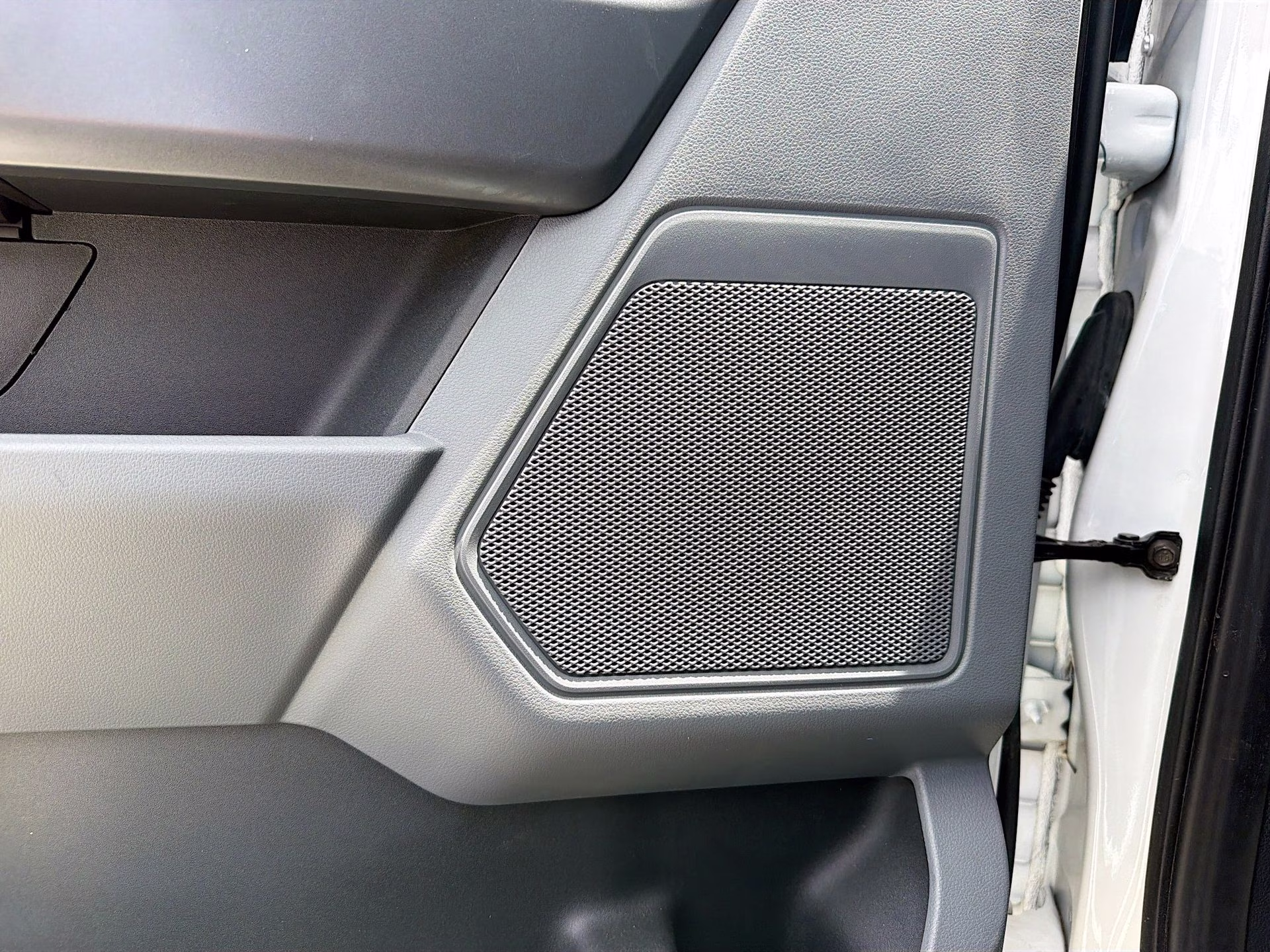 2021 Oxford White Ford F-150 XLT 4X4 Truck