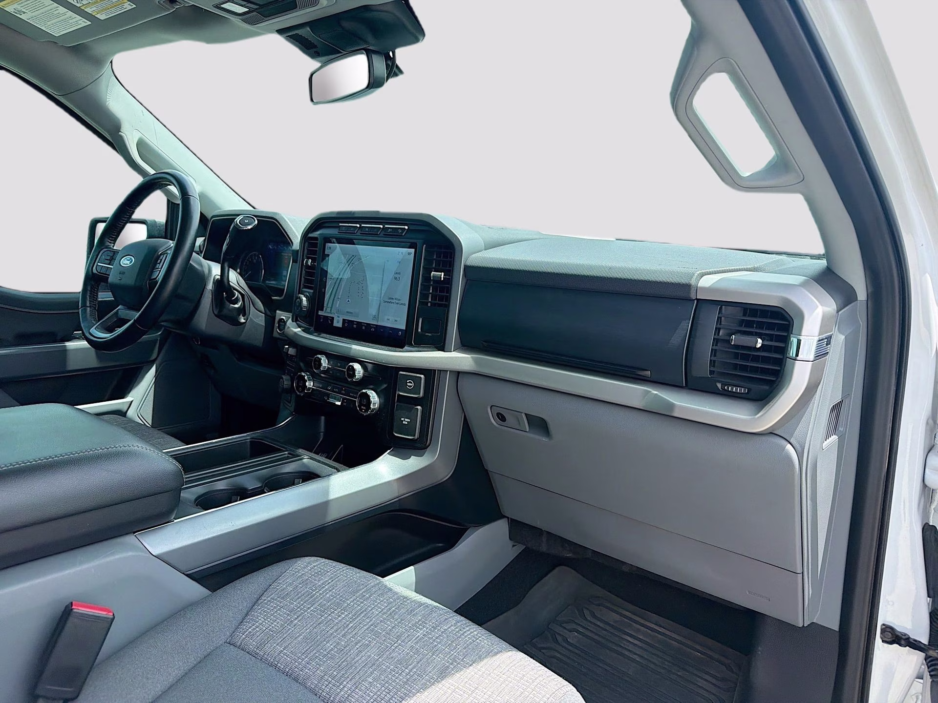 2021 Oxford White Ford F-150 XLT 4X4 Truck
