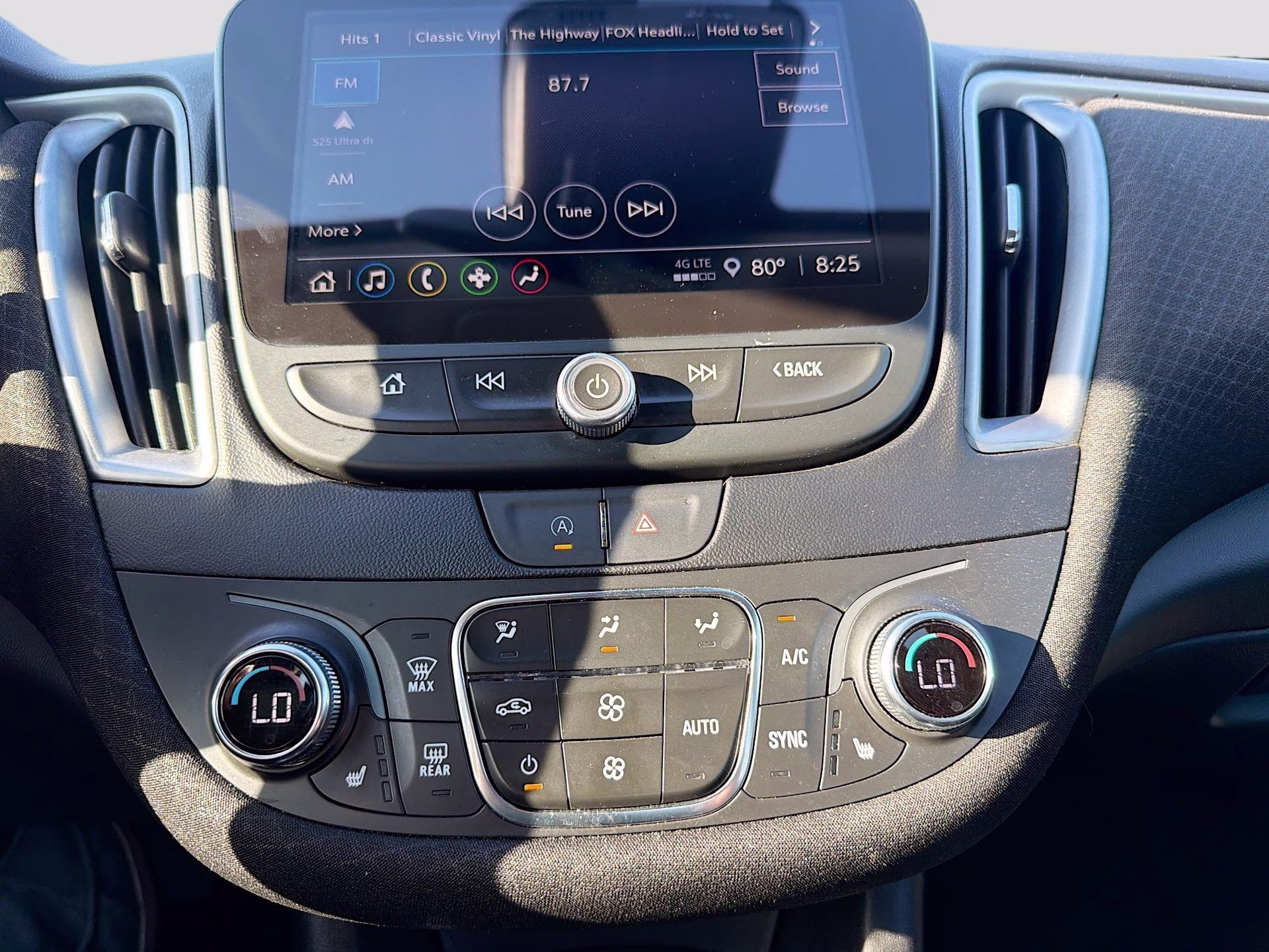 2025 Sterling Gray Metallic Chevrolet Malibu LT FWD Sedan