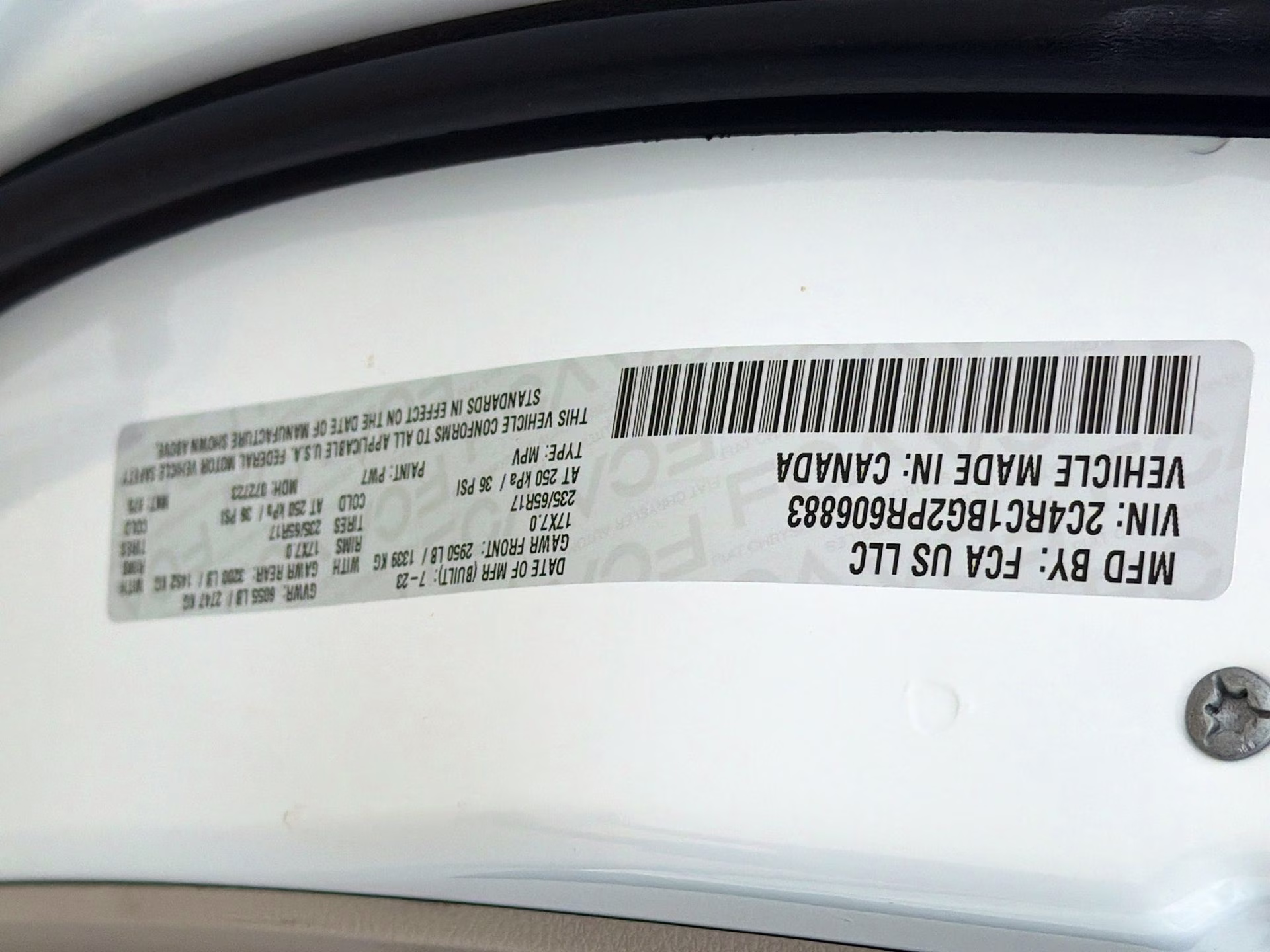 2023 Bright White Clearcoat Chrysler Pacifica Touring L FWD Van