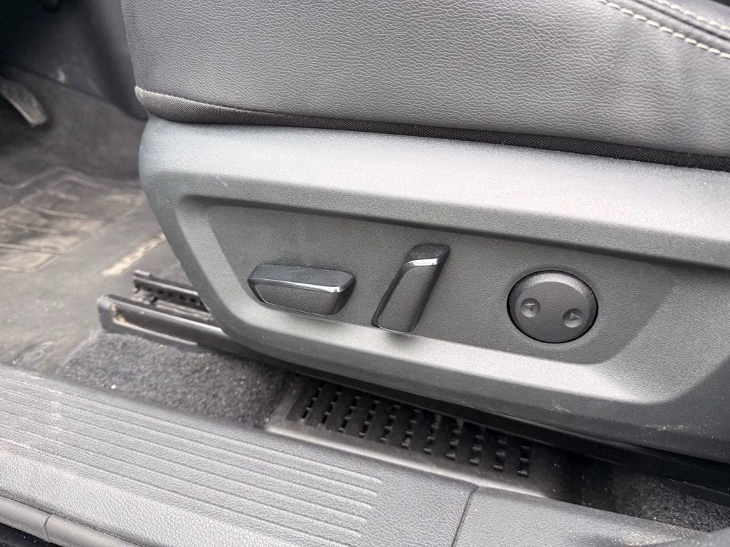 2026 Super Black Nissan Rogue SL AWD SUV