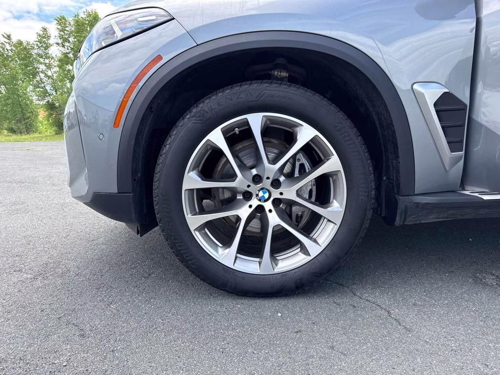 2026 Gray Metallic BMW X5 xDrive40i AWD SUV