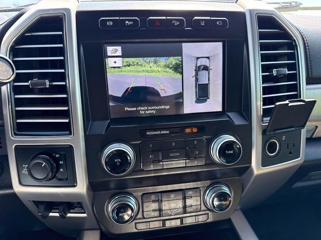 2019 Ford Super Duty F-250 SRW Platinum 4X4 Truck