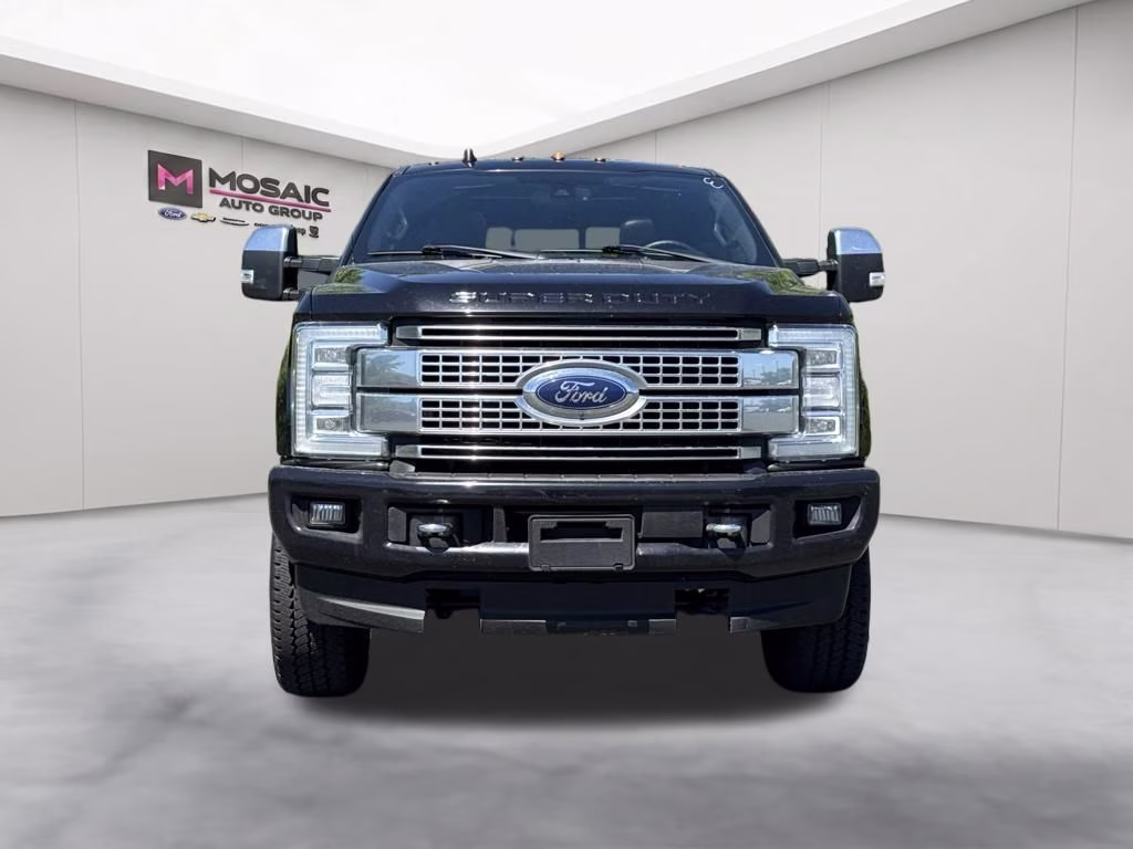 2019 Ford Super Duty F-250 SRW Platinum 4X4 Truck
