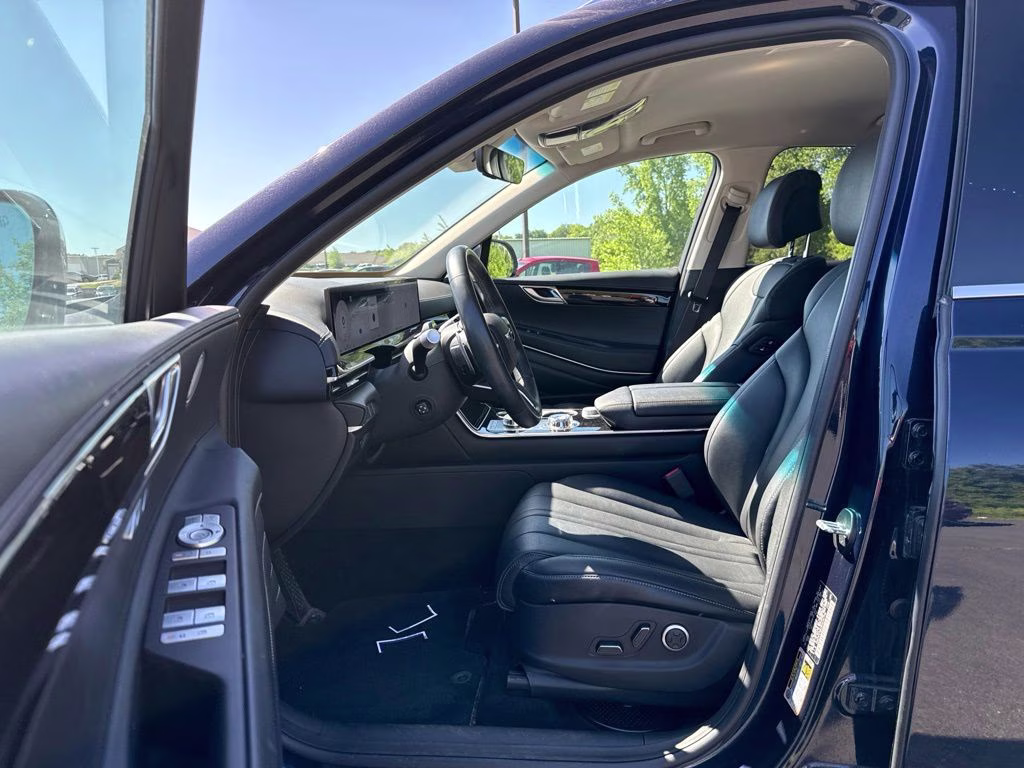 2025 Capri Blue Genesis GV80 2.5T AWD SUV