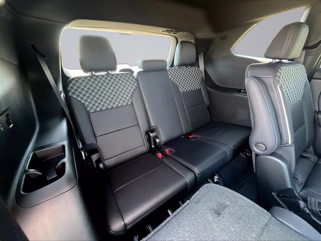 2026 Summit White GMC Acadia Denali AWD SUV