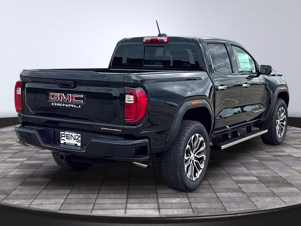 2026 Onyx Black GMC Canyon Denali 4X4 Truck