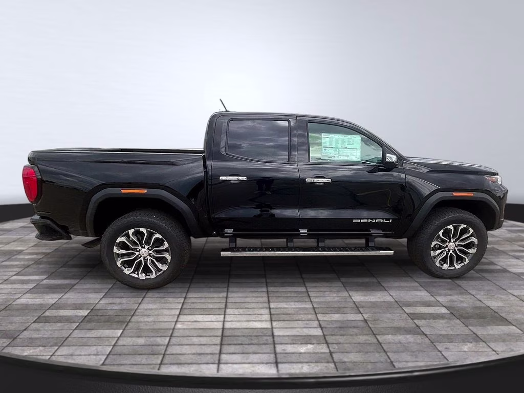 2026 Onyx Black GMC Canyon Denali 4X4 Truck