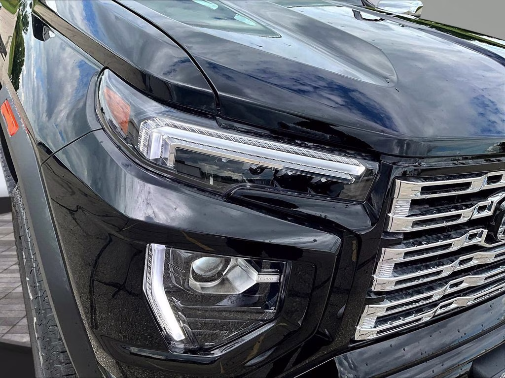 2026 Onyx Black GMC Canyon Denali 4X4 Truck
