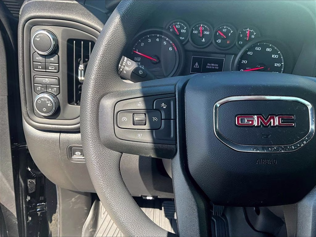 2026 Onyx Black GMC Sierra 1500 Pro 4X4 Truck