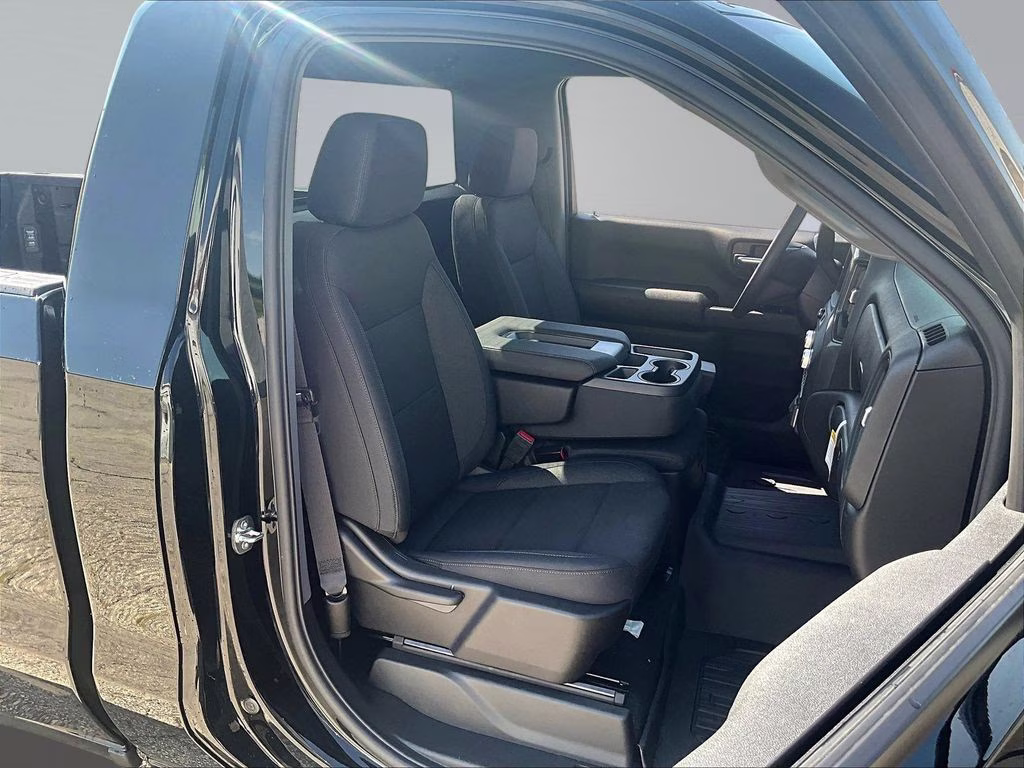 2026 Onyx Black GMC Sierra 1500 Pro 4X4 Truck