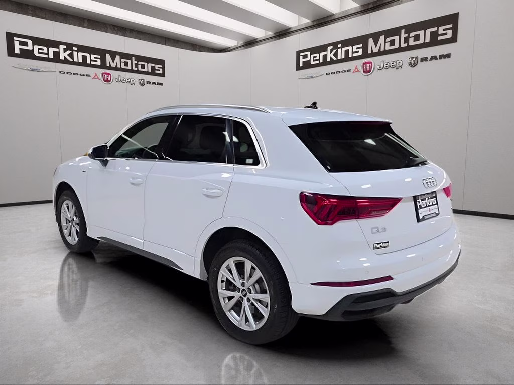 2025 White Audi Q3 Premium AWD SUV