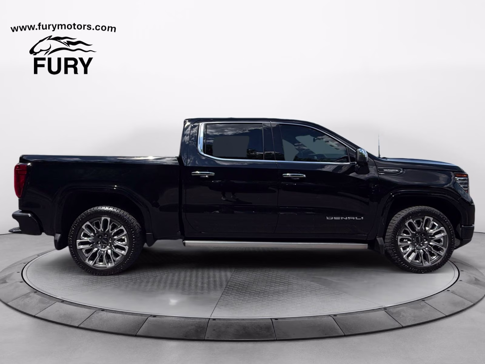 Used 2024 GMC Sierra 1500 Denali Ultimate with VIN 1GTUUHEL9RZ378866 for sale in South Saint Paul, Minnesota
