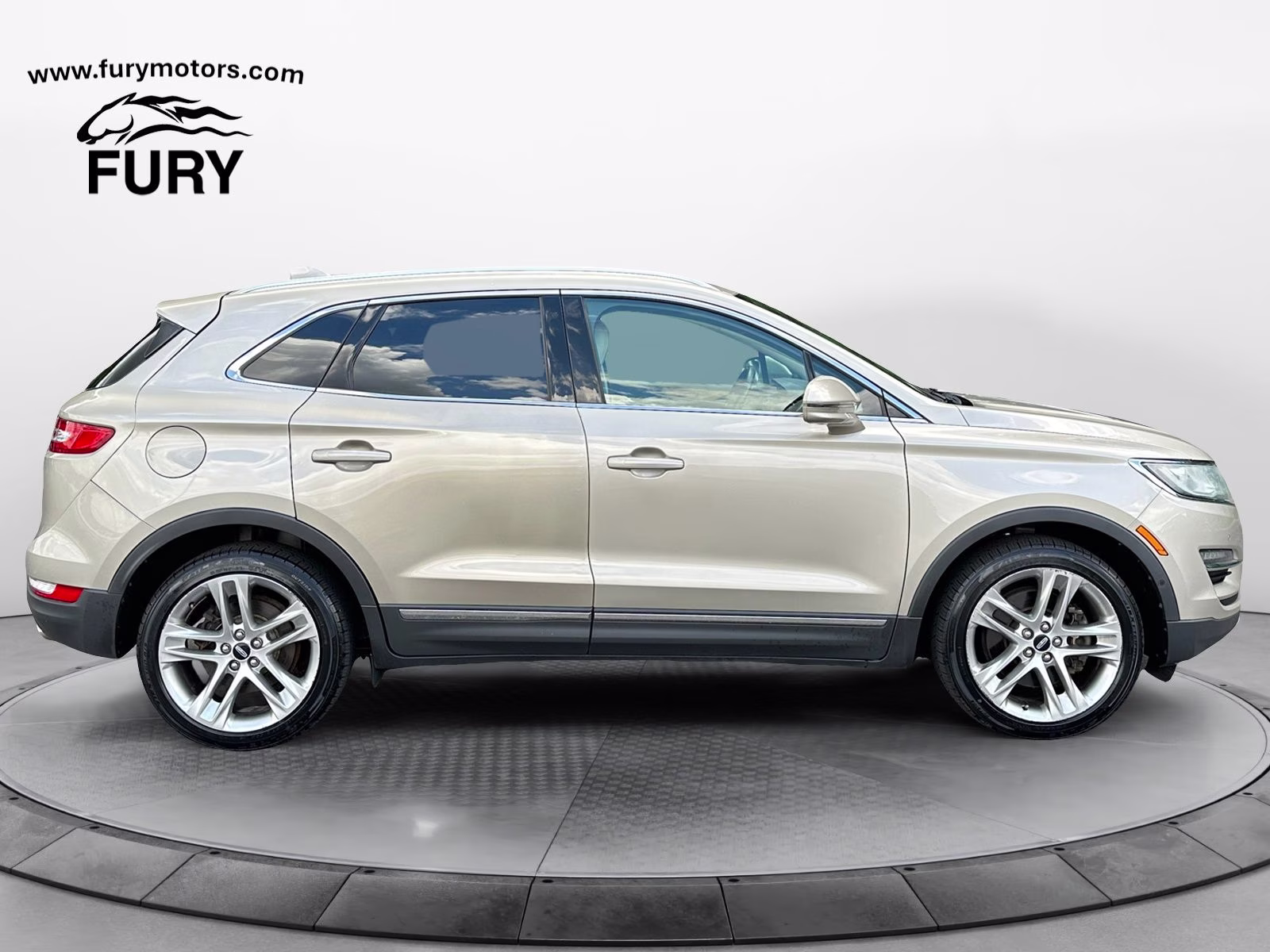 Used 2015 Lincoln MKC Base with VIN 5LMTJ2AH7FUJ01816 for sale in South Saint Paul, Minnesota