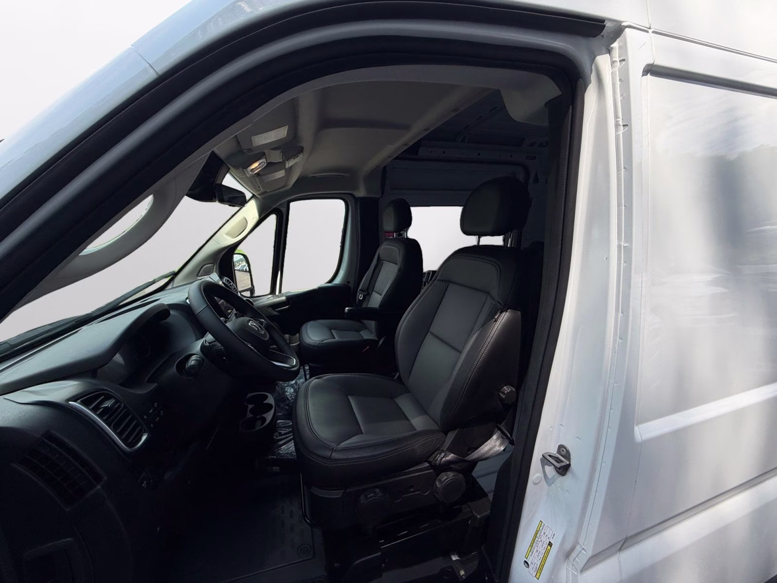 2026 Bright White Clearcoat Ram ProMaster 3500 High Roof FWD Van