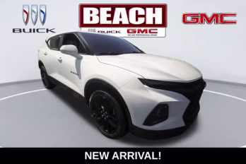 2021 Summit White Chevrolet Blazer LT FWD SUV