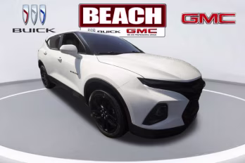 2021 Summit White Chevrolet Blazer LT FWD SUV