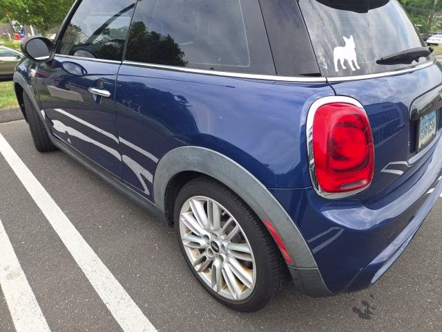 2015 Deep Blue Metallic MINI Cooper S Base FWD Hatchback