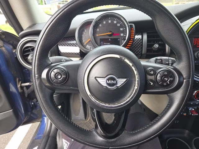 2015 Deep Blue Metallic MINI Cooper S Base FWD Hatchback