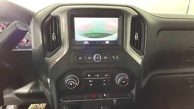 2022 Summit White Chevrolet Silverado 2500HD Custom 4X4 Truck