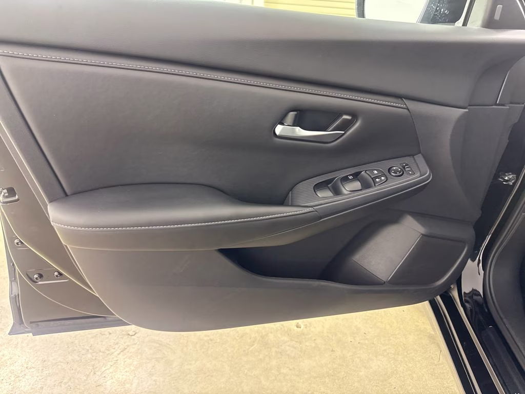 2025 Super Black Nissan Sentra SV FWD Sedan
